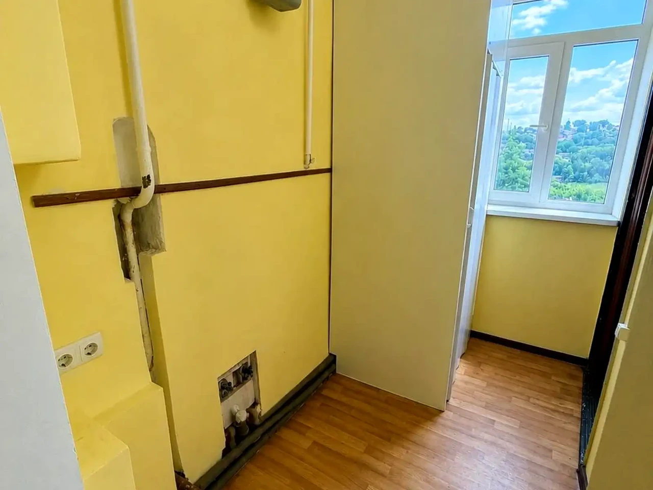 Продаж квартири 1-кімн. 25 м² 3/3 пов.
