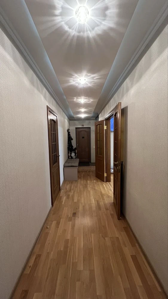 82 sq.m of your space / 4-room apartment with major renovation