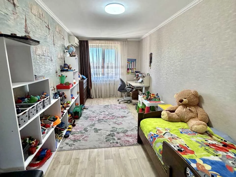 Квартира. Миколаїв, Олега Ольжича вул.
