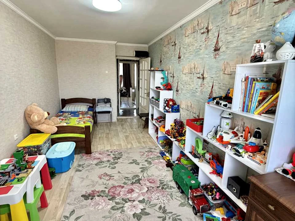 Квартира. Миколаїв, Олега Ольжича вул.