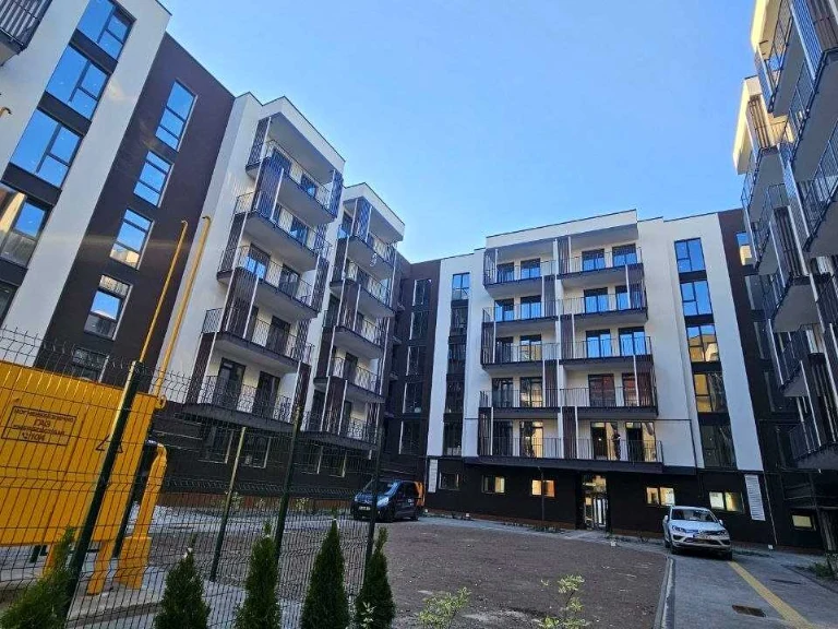 Apartment. Truskavetska Street, Lviv