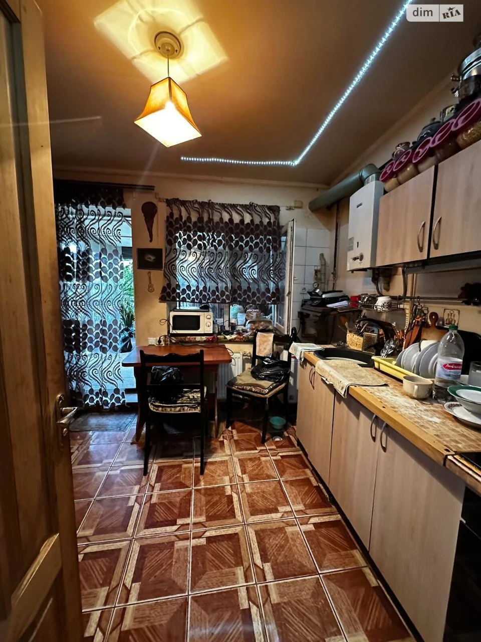 Sale of a House Section - Primorsky