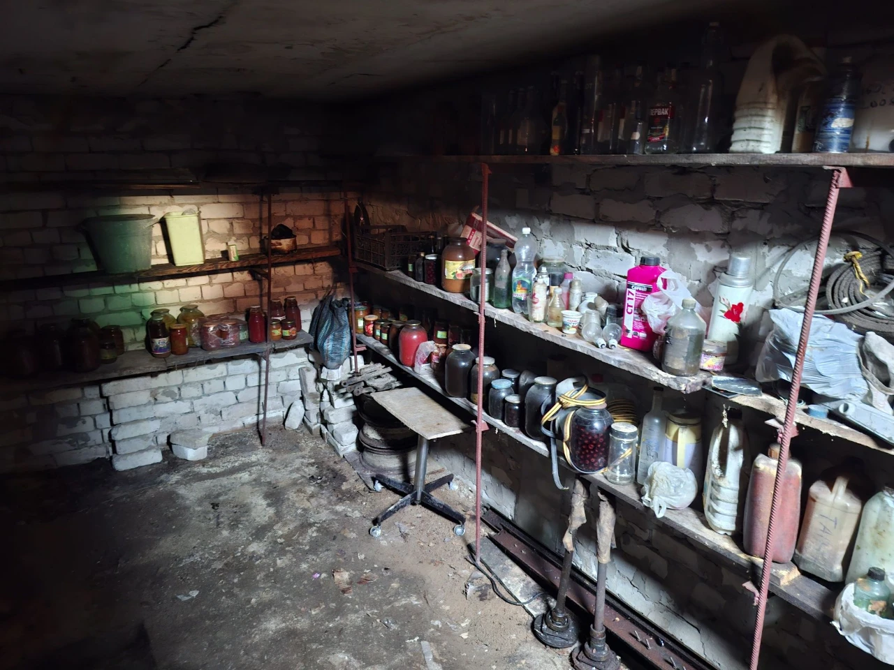 For Sale/Rent for a Long Term: Garage