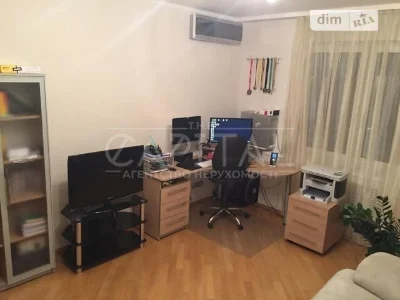 Sale of 3-room apartment 91 sq. m on Feodosiyskaya st. 14A • ID 34