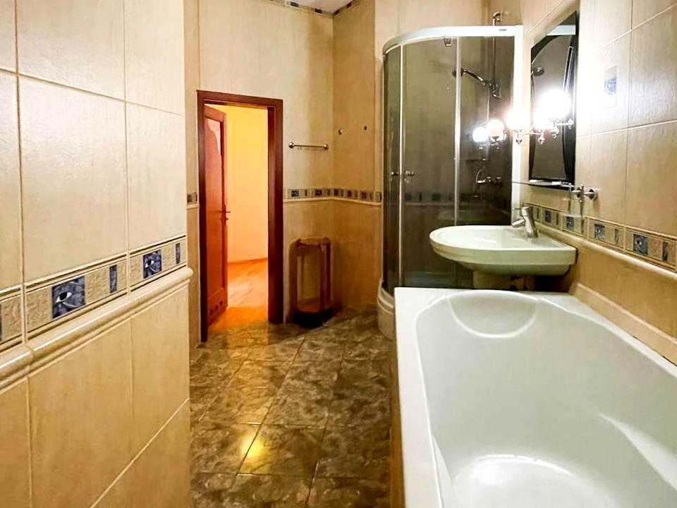 Квартира. Івано-Франківськ, Заклинських вул.