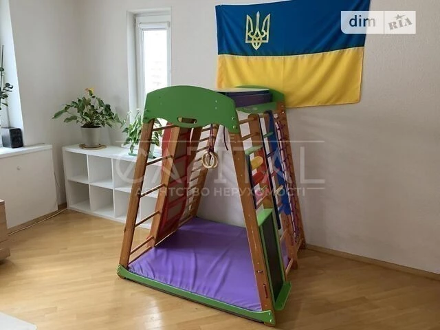 Sale of 3-room apartment 91 sq. m on Feodosiyskaya st. 14A • ID 34
