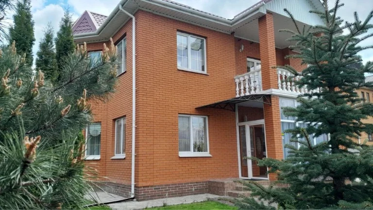 New House in Classic Style