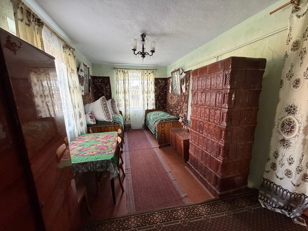 House for Sale in the Village of Marynivka, Ternopil District, 20 km