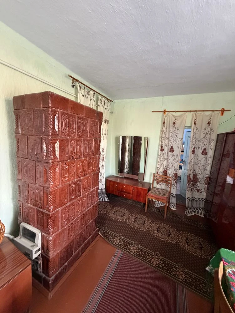 House for Sale in the Village of Marynivka, Ternopil District, 20 km