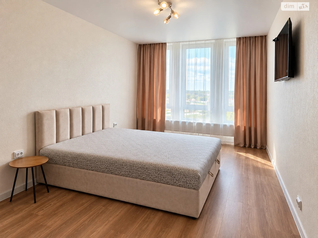 Продажа Квартиры Деснянский