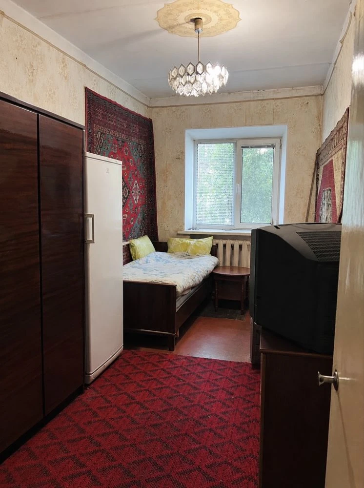 Compact 2-bedroom apartment in the Katernivka area, bonus - garage in the courtyard!! 0% commission