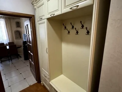 Rent 3-room apartment 134 m² on the 8th floor