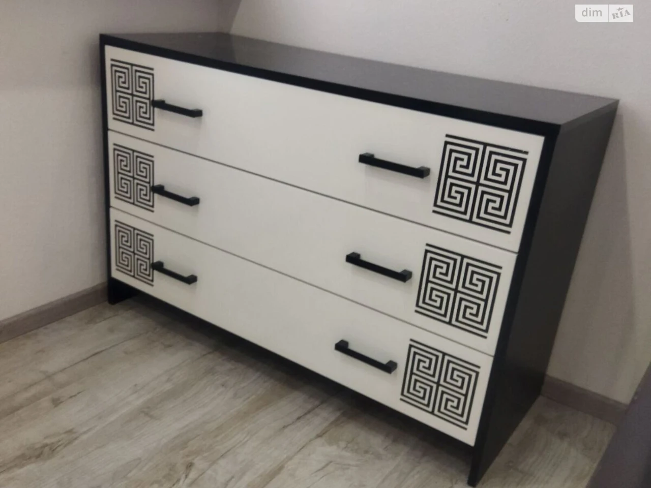 Long-Term Rental Apartment, Pозняки
