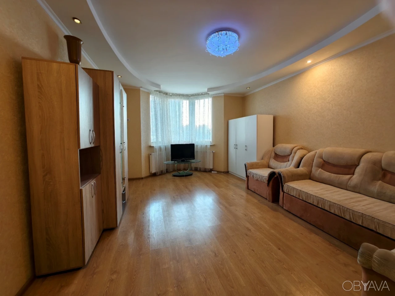 One-bedroom apartment for sale in Княжий Затон