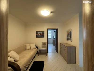 Long-Term Rental Apartment, Pozniaky