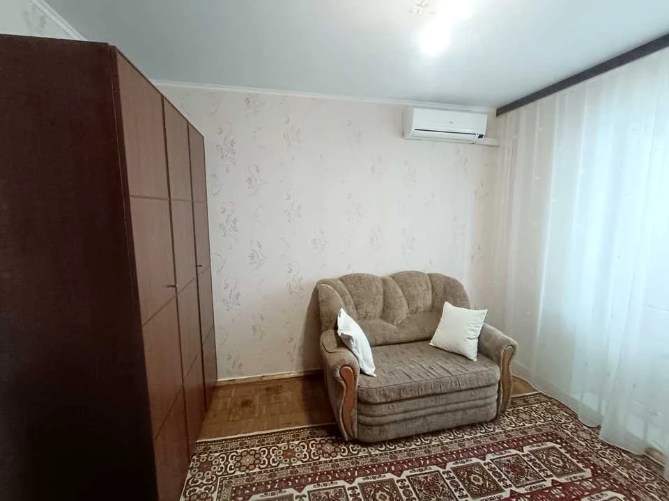 Квартира. Киев, проспект Свободы.