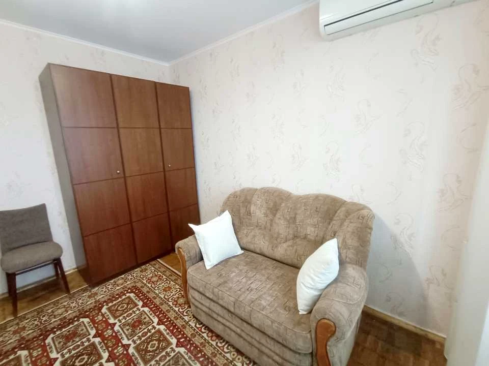 Квартира. Киев, проспект Свободы.