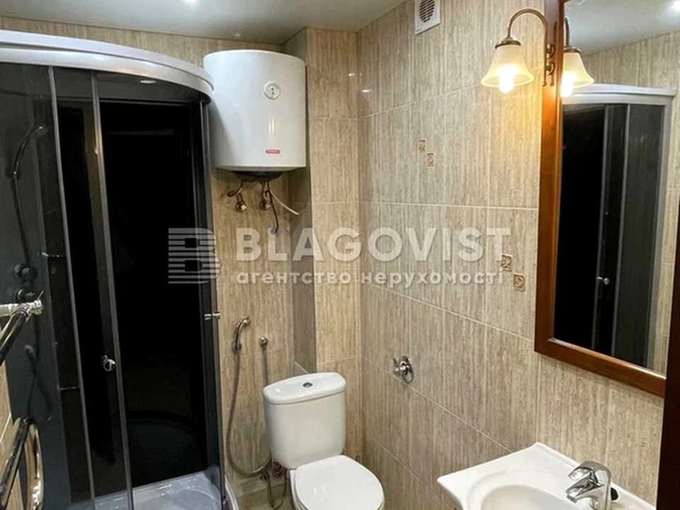 Квартира. Киев, площадь Лукьяновская