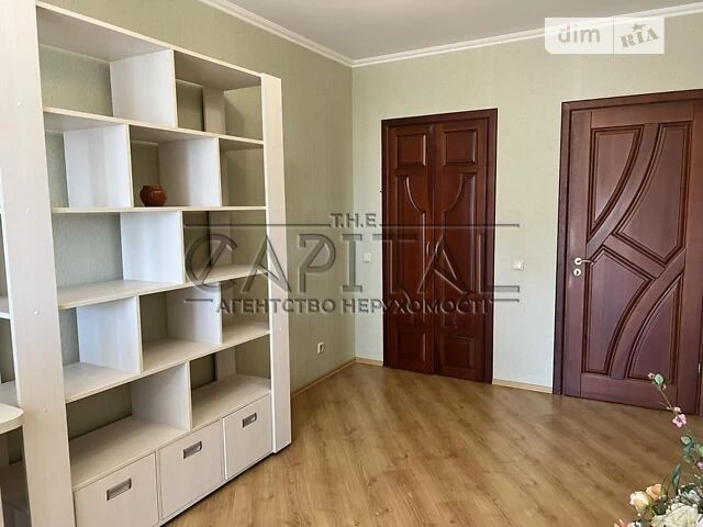 For sale 3-room apartment 101 sq. m. on Volynska Street 10 • ID 34680