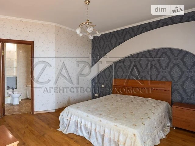 Продаж 3к квартири 115 кв. м на просп. Володимира Івасюка 24