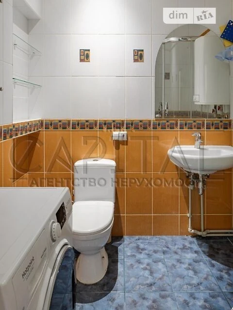 Продаж 3к квартири 115 кв. м на просп. Володимира Івасюка 24