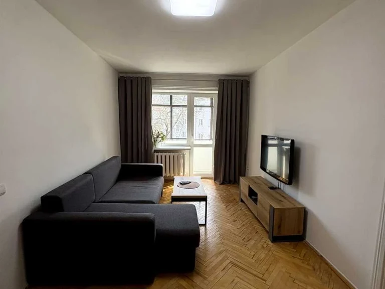 Apartment. Sergyi Korolyova Street, Lviv
