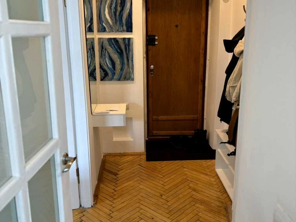 Apartment. Sergyi Korolyova Street, Lviv