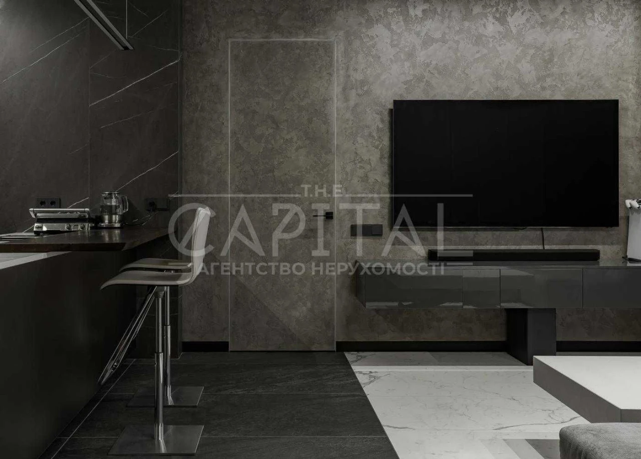 Sale of a stylish 3-bedroom apartment in the ЖК Новопечерські Липки complex