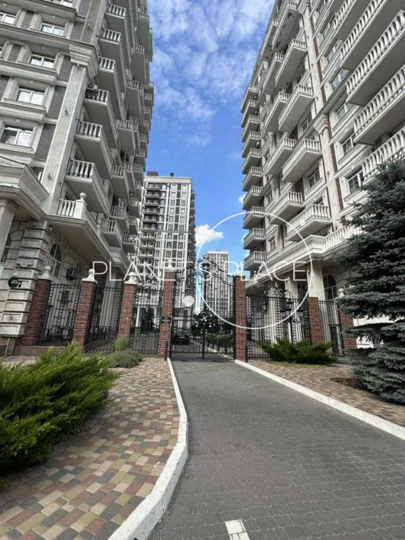 Продажа 2-комнатной квартиры по адресу ул. Михаила Максимовича 24, ЖК "Нова Англия"