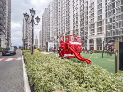 Продажа 2-комнатной квартиры по адресу ул. Михаила Максимовича 24, ЖК "Нова Англия"