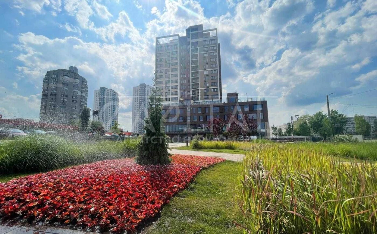Продаж / Квартира / 233 м2 / ЖК Obolon Plaza / Оболонський р