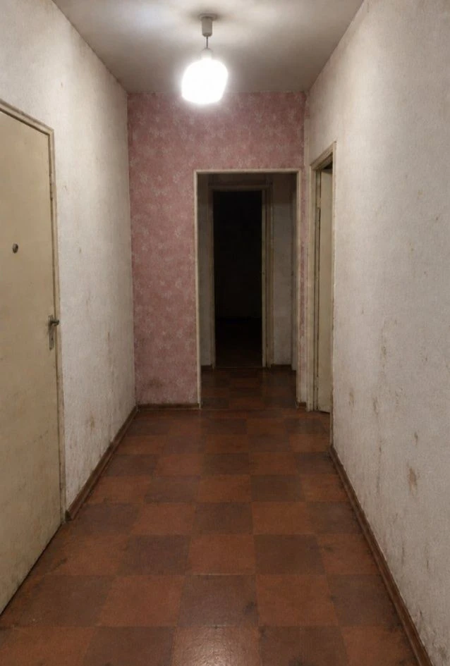 For Sale: 2-bedroom apartment in residential area "Topol-3"