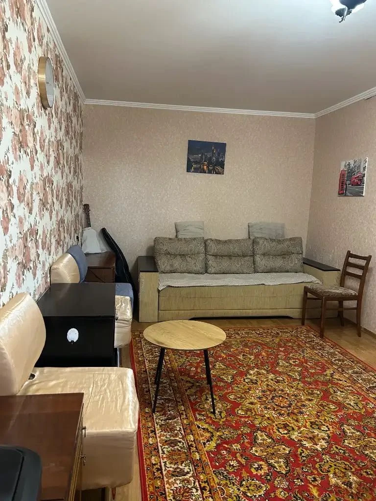 Sale of a 2-room apartment, Mandrykovskaya St. 171, Pobeda-3