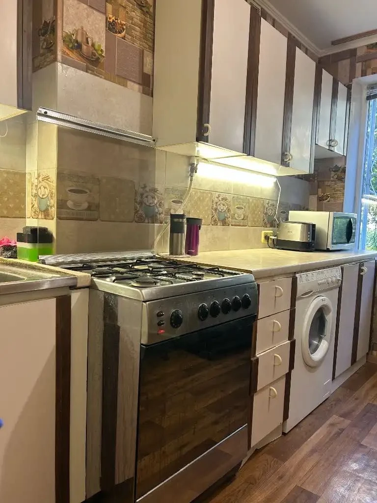 Sale of a 2-room apartment, Mandrykovskaya St. 171, Pobeda-3