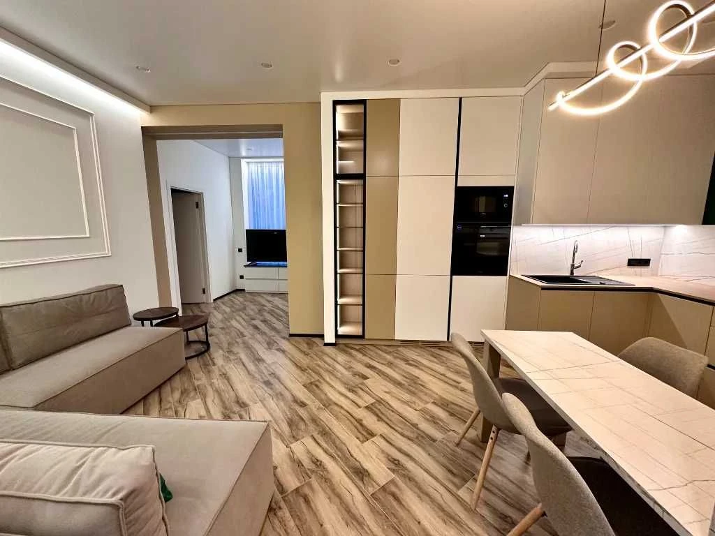 Продажа 3-комнатной квартиры в ЖК Comfort City Рибинский