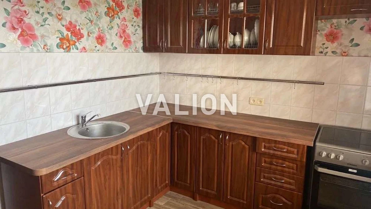 4-room apartment for sale, Mykolaiv St. 17