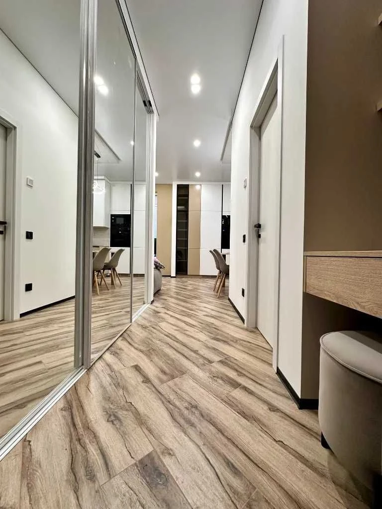 Продажа 3-комнатной квартиры в ЖК Comfort City Рибинский