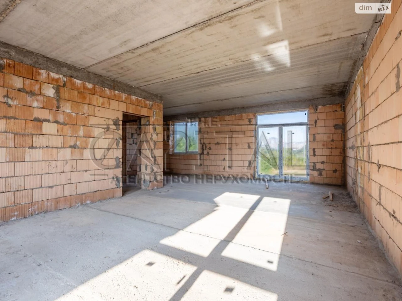 Townhouse for Sale