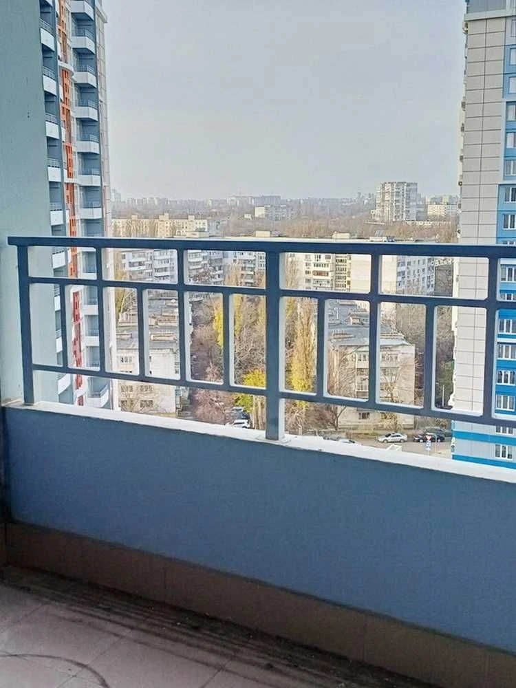 Квартира в ЖК "Чотири сезони". Свободная планировка.