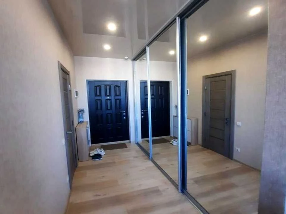 Apartment. Odessa, Valeriy Samofalova Street