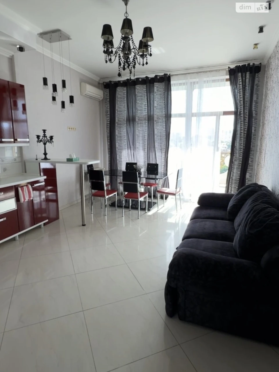 Long-Term Rental Apartment in Arcadia