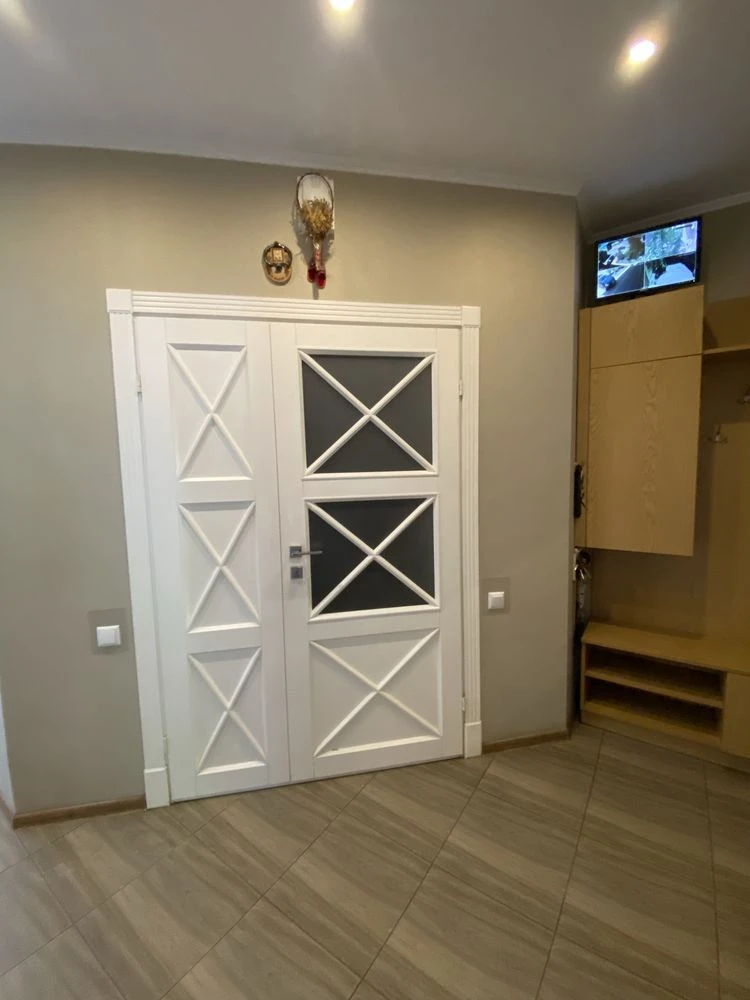 Продам красивый и просторный дом на Слободке, 5 комнат, 2 эт