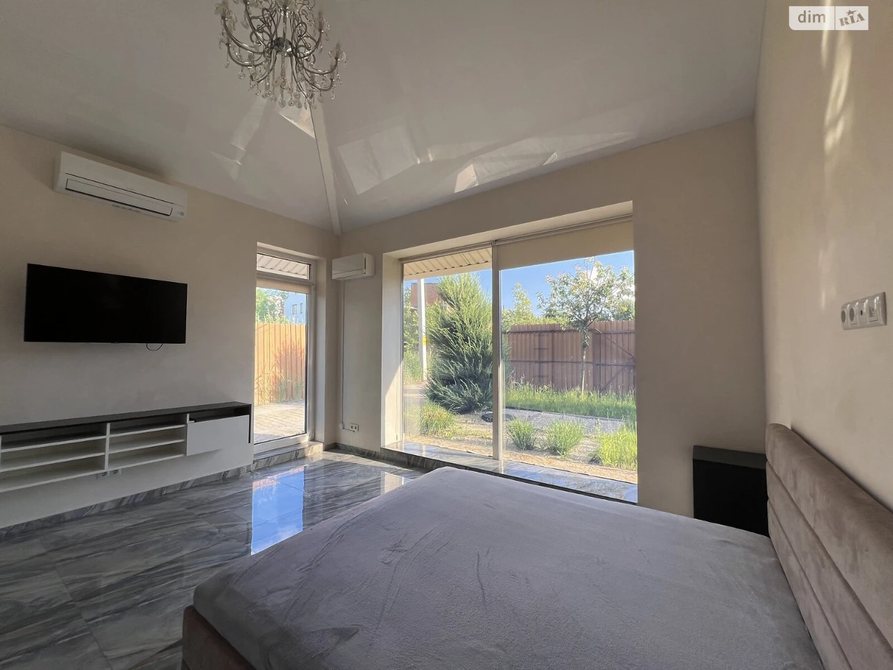 Long-Term Rental House in Pyrogovo