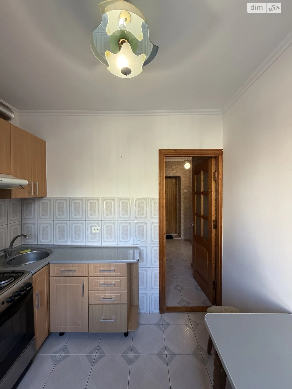 Sale of Apartment at Konovalets Chernovol
