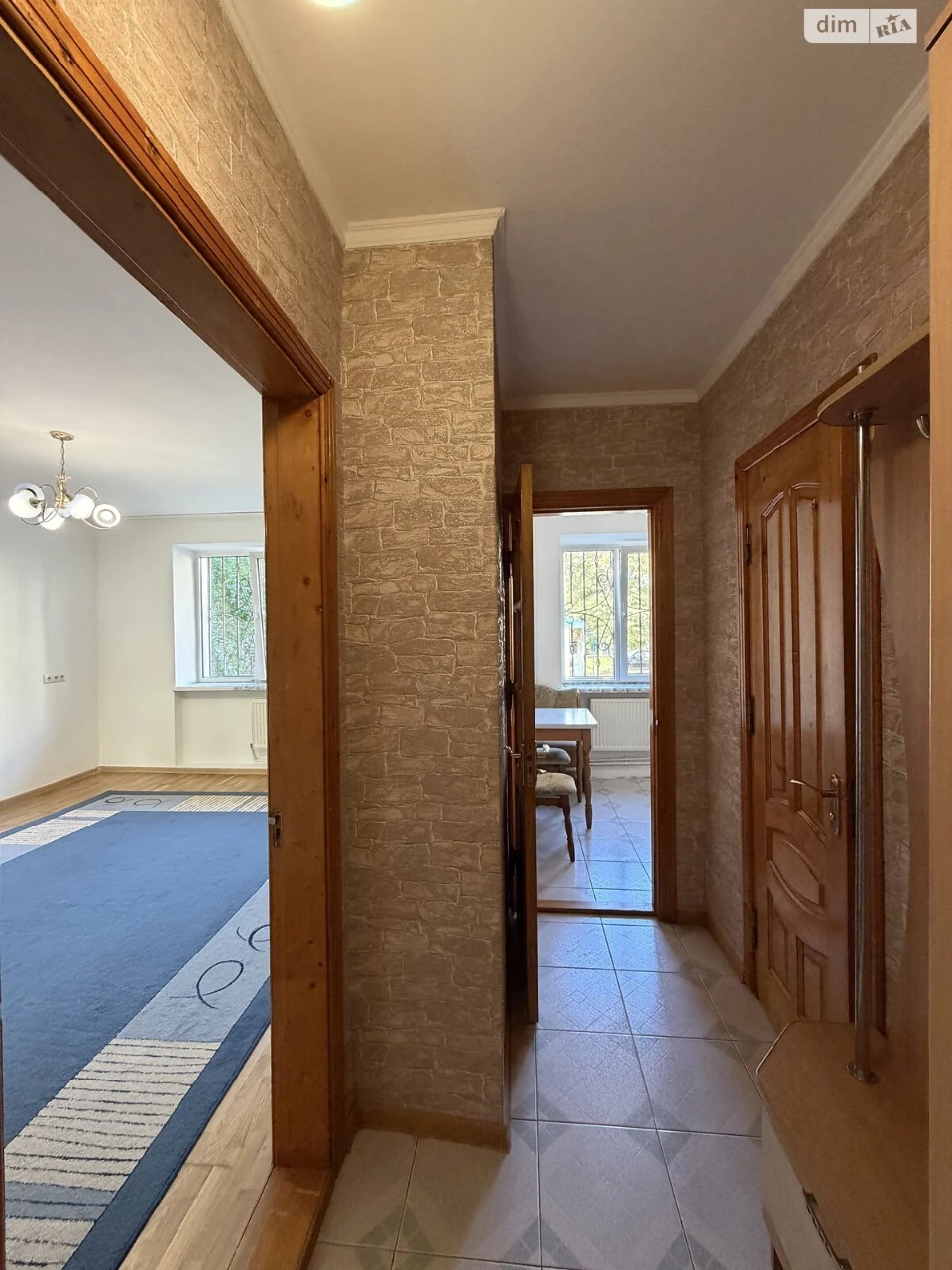 Sale of Apartment at Konovalets Chernovol