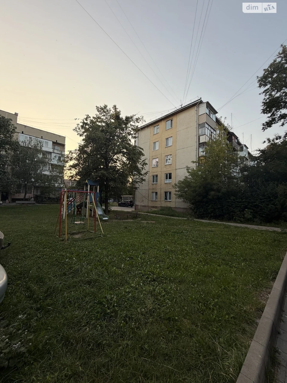 Sale of Apartment at Konovalets Chernovol