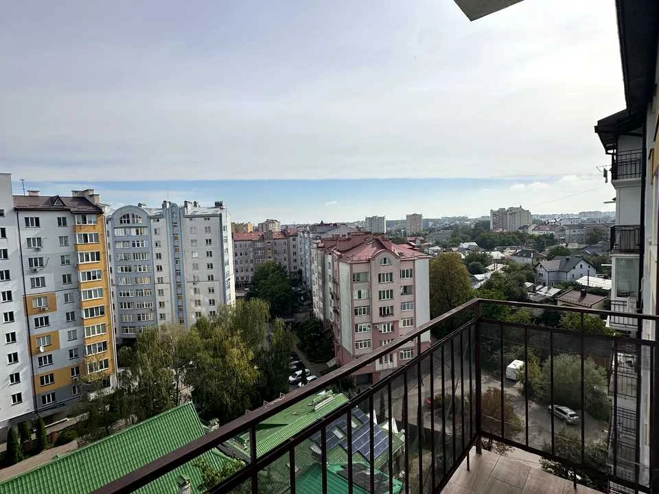Квартира. Івано-Франківськ, Дмитра Коцюбайла вул.