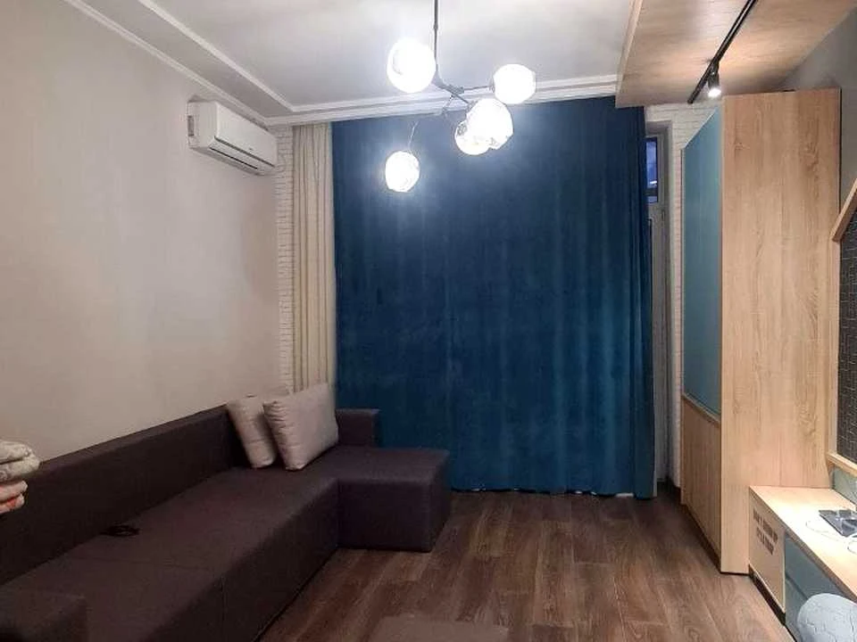 Apartment. Kharkiv, Heorhiia Tarasenka St. (Plekhanivska)