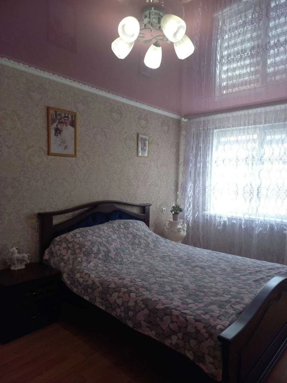 Квартира 3 кімнатна на полевій. з меблями.