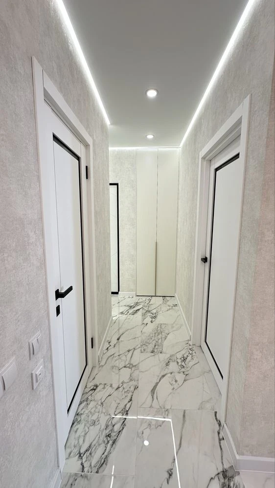 Apartment You'll Want to Move In To Today: 2 Rooms, New